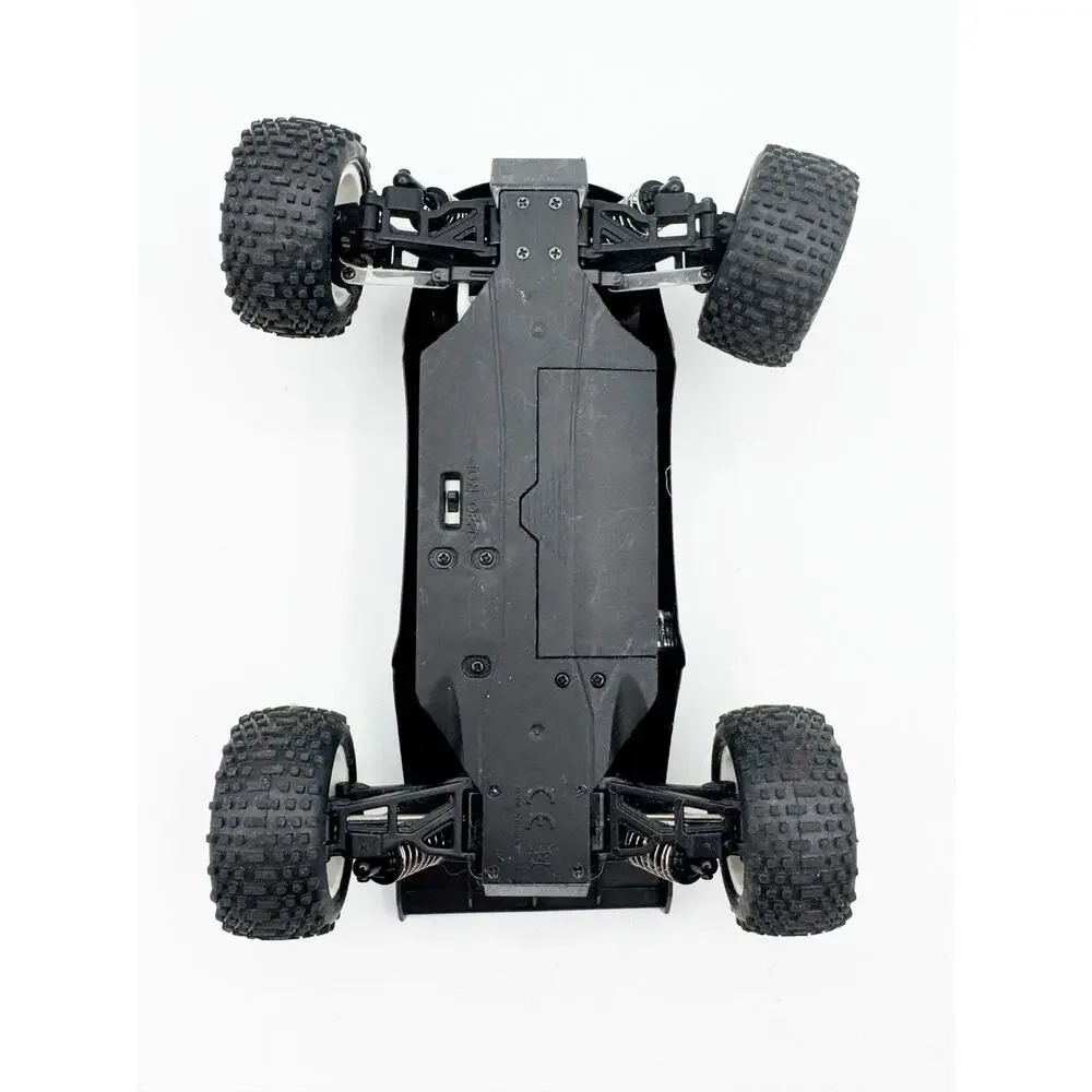 Losi Micro Truggy 1/24 Scale Electric RTR 4WD White Black Stadium Truck ONLY RC